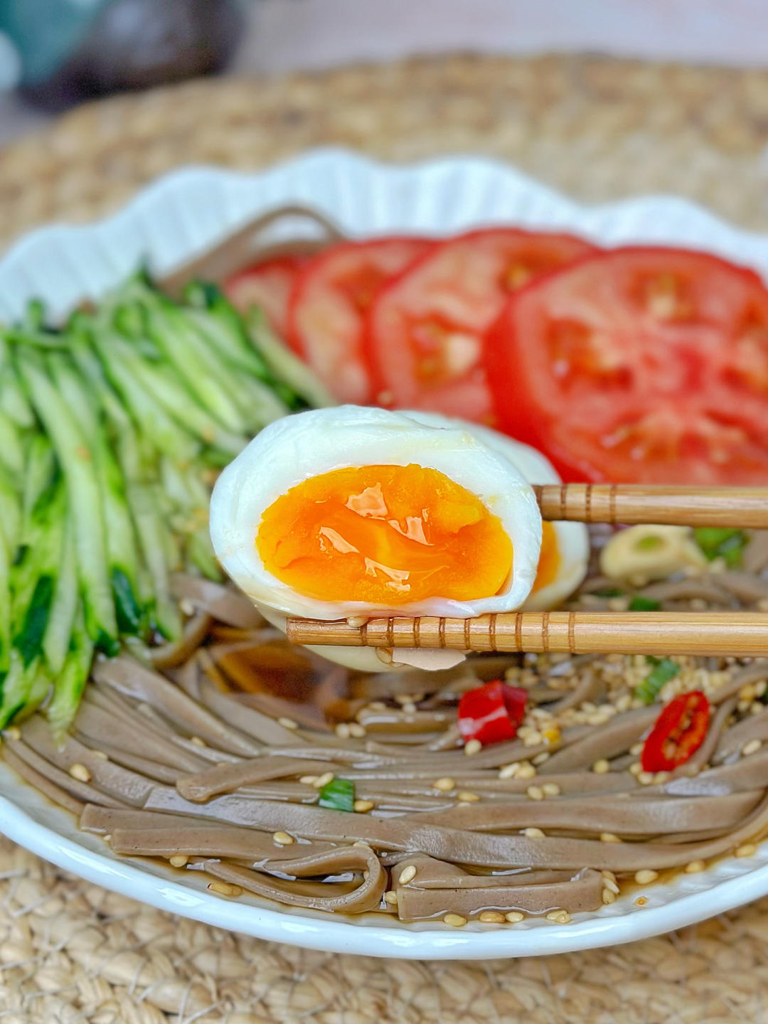 溏心蛋低脂冷面