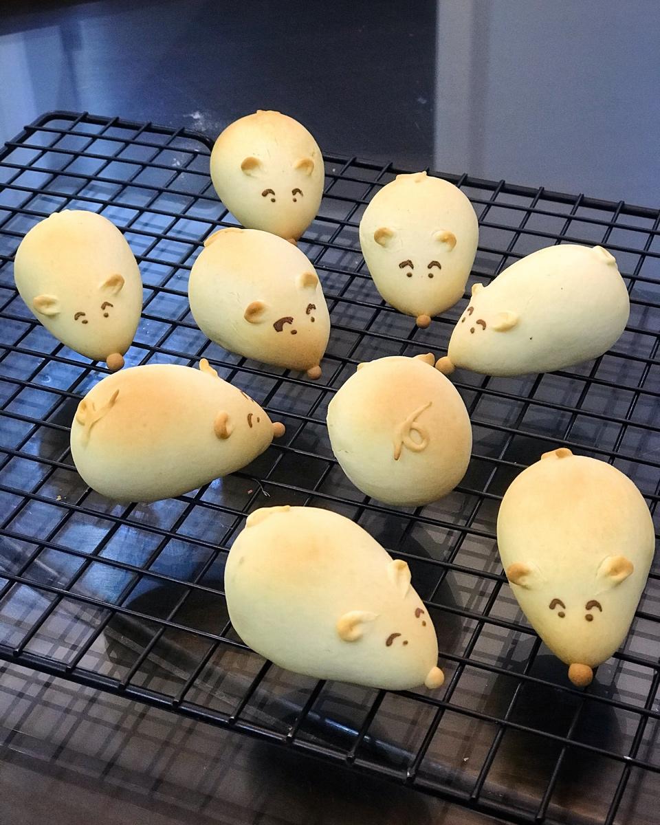 小老鼠烧果子