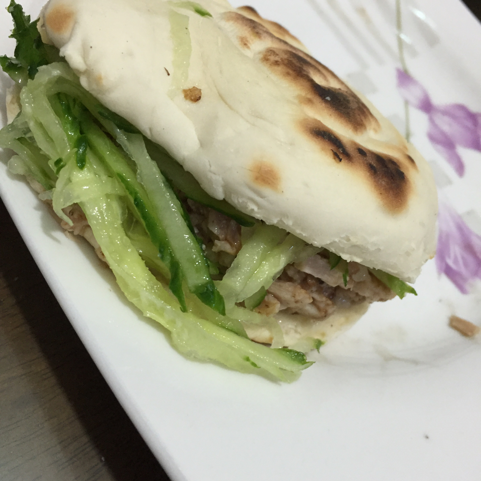 腊汁肉夹馍