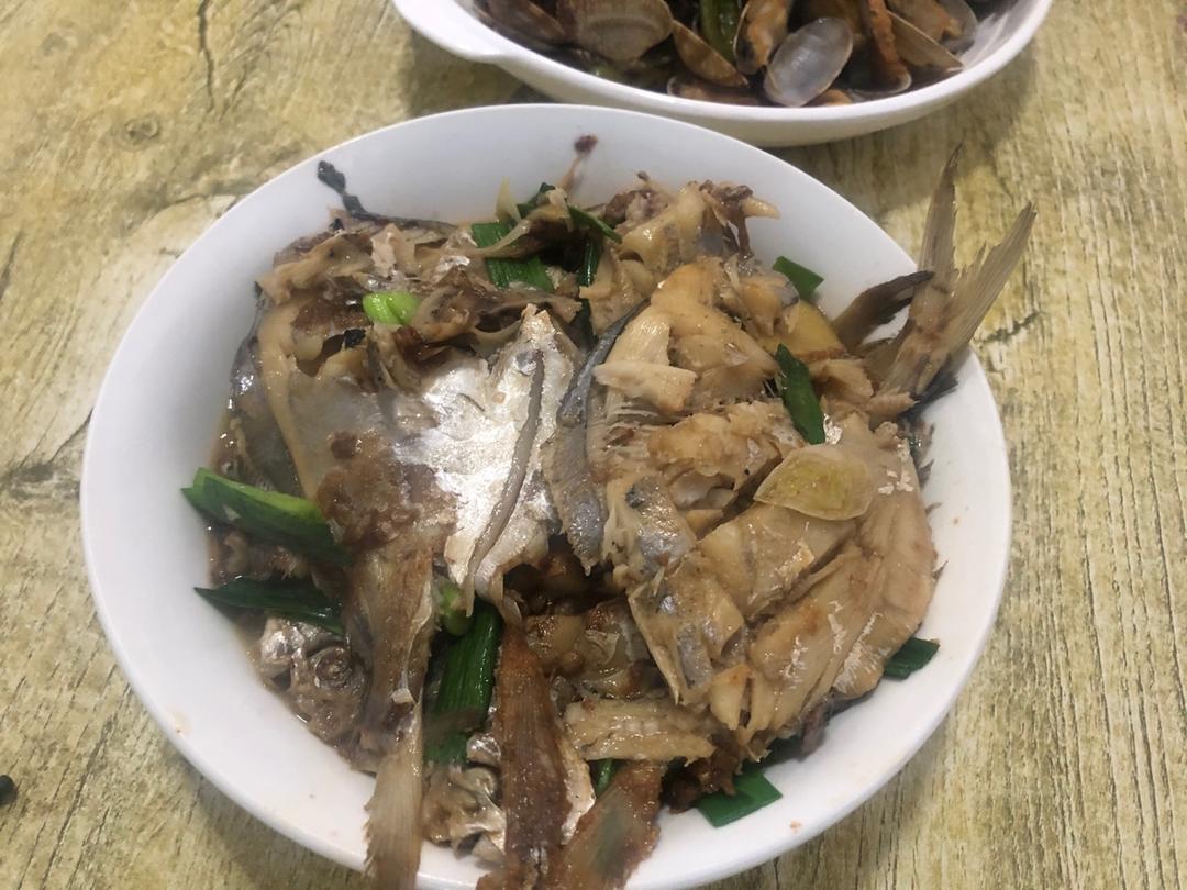 巨巨巨好吃的红烧鲳鱼