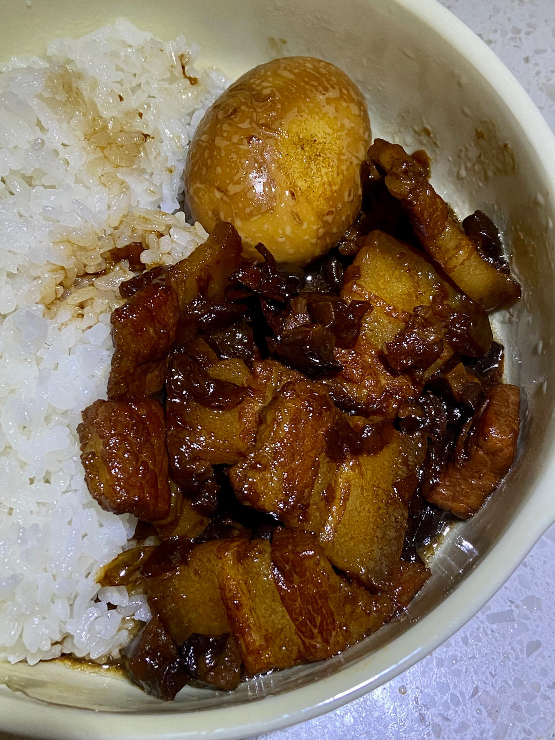 好吃到停不下来的卤肉饭