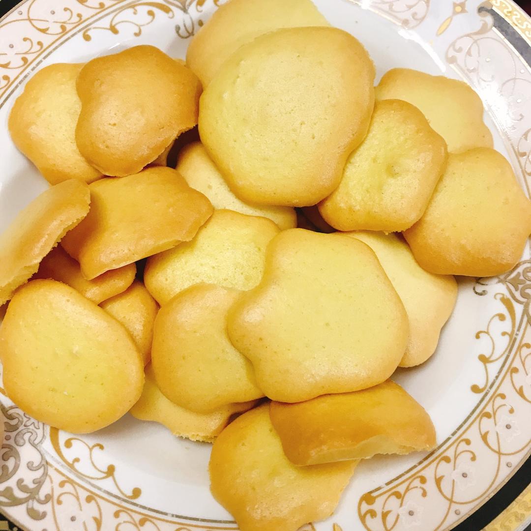 鸡蛋小饼干