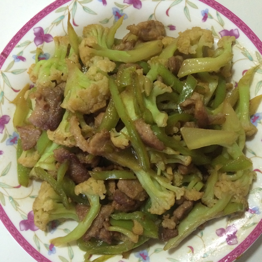 老丁的私房菜-干锅花菜