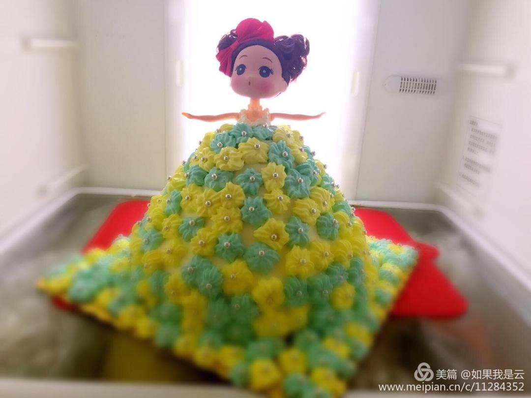 生日蛋糕之童年芭比