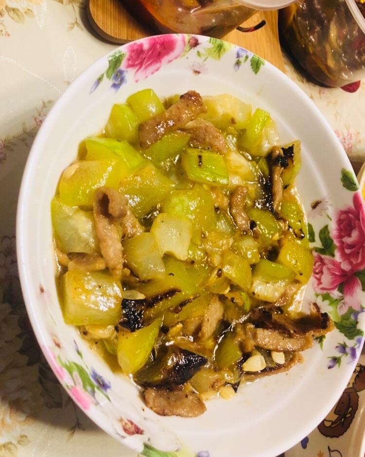 竹露微雨做的红烧瓠子