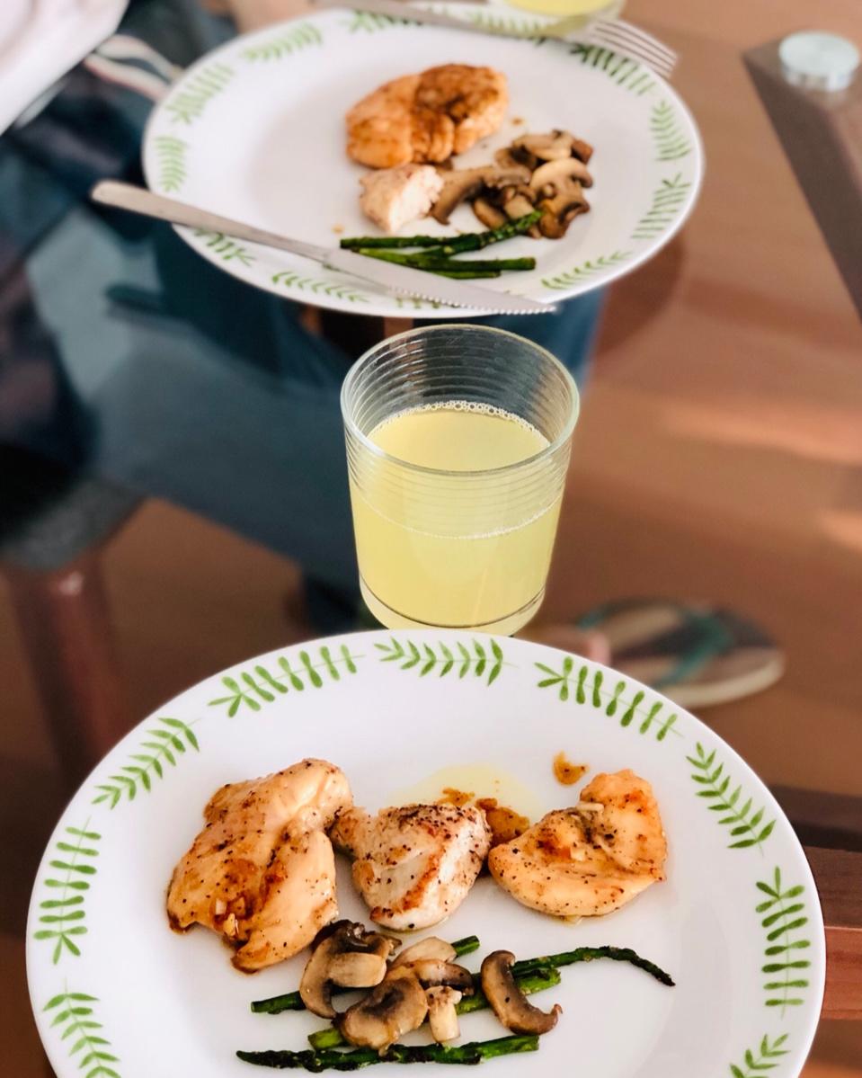 低脂超滑嫩的香煎鸡胸肉