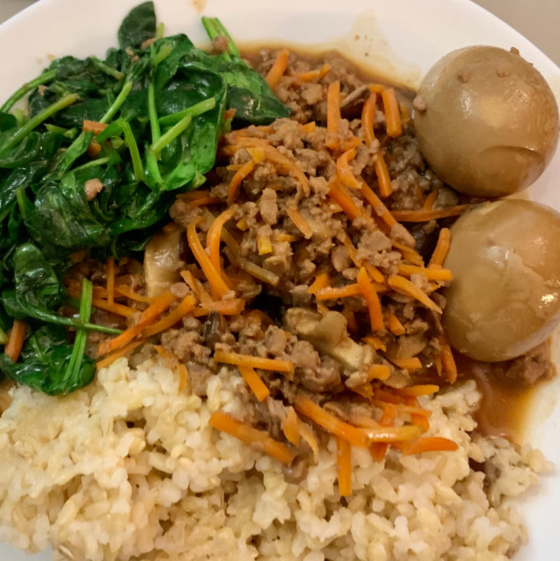 好吃到停不下来的卤肉饭