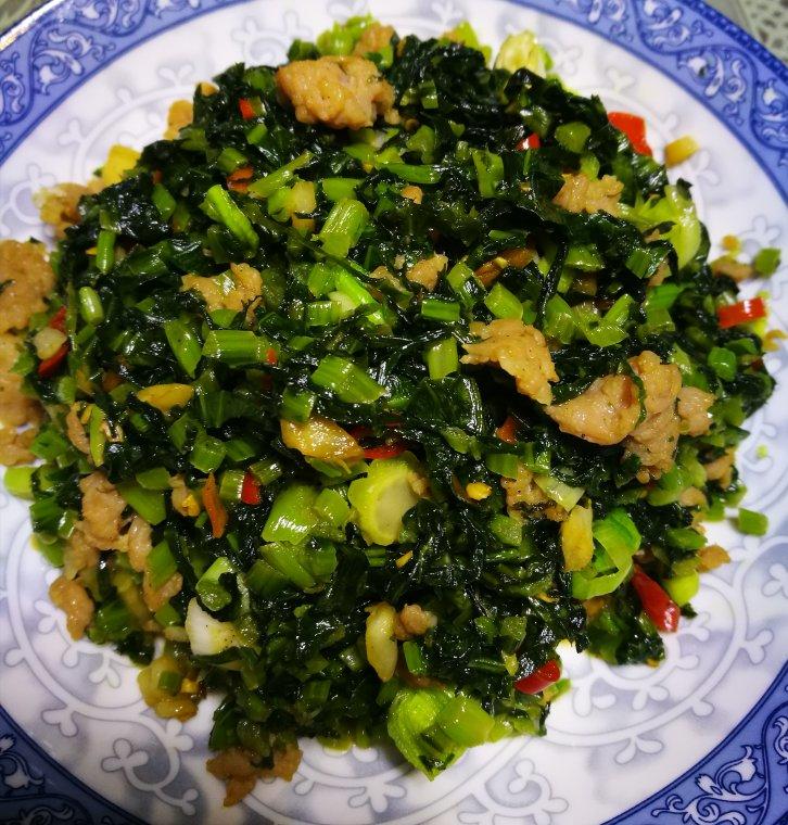 唯美食不可辜负卿做的雪里蕻肉末