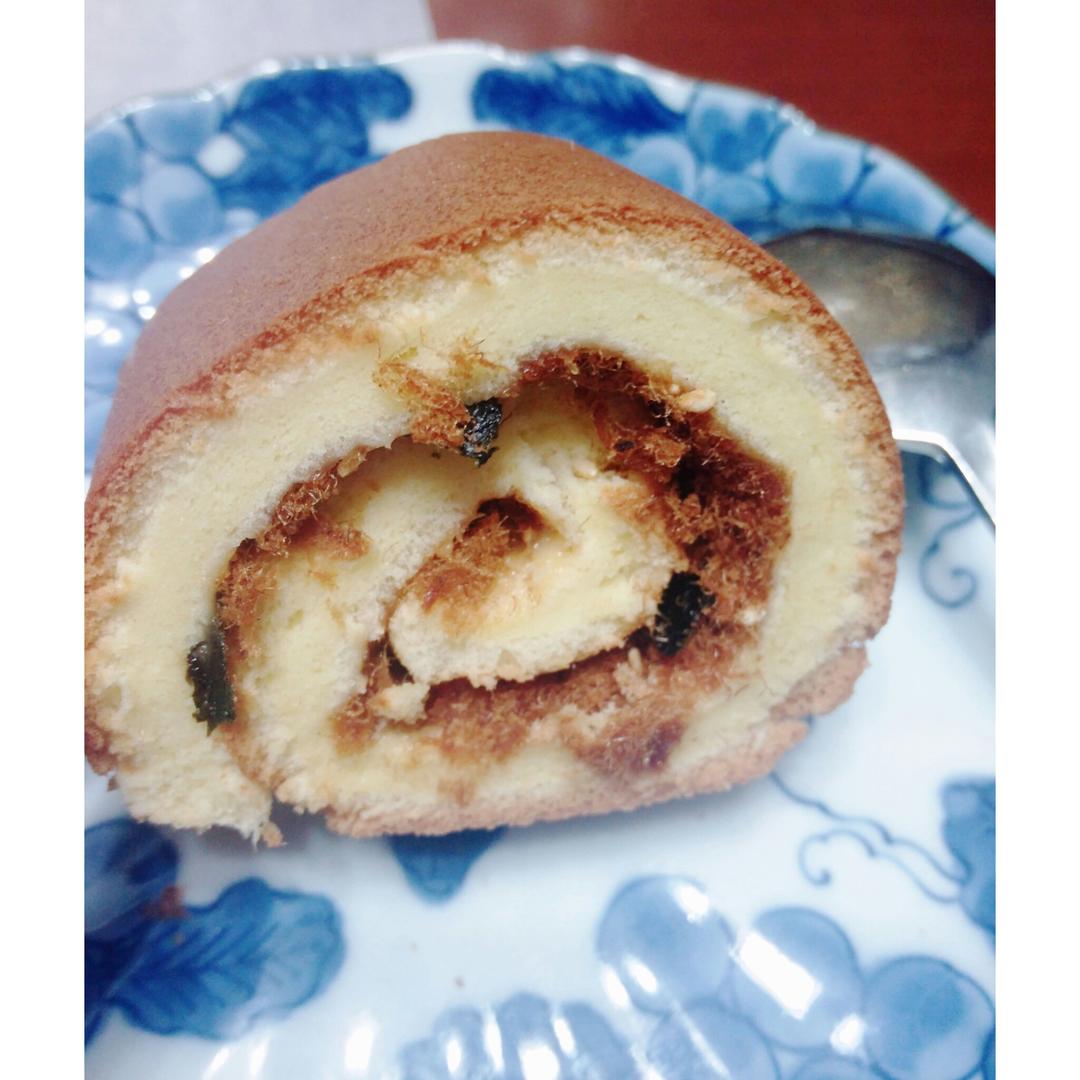 芒果黄桃奶油蛋糕卷