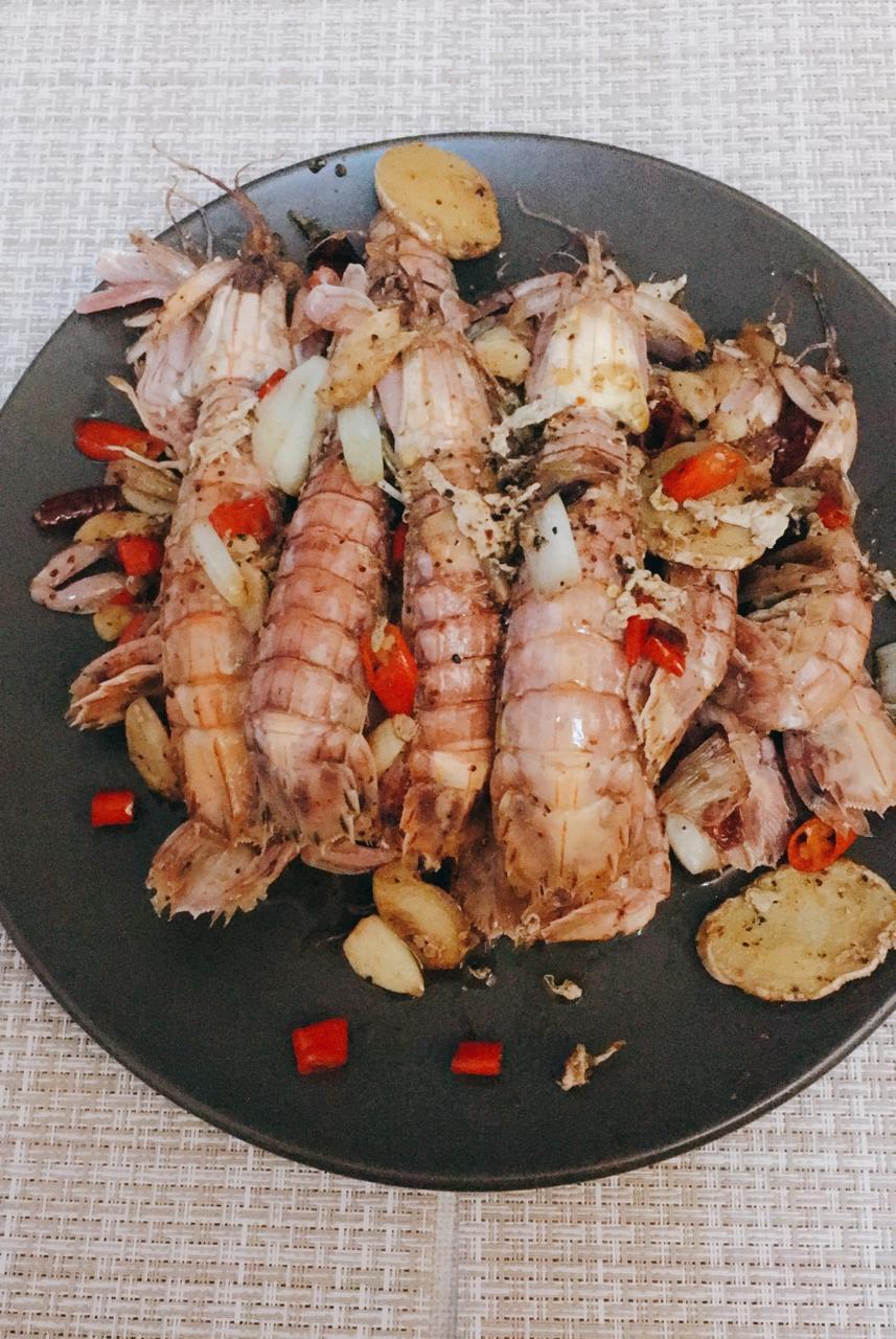 辣味椒盐濑尿虾(皮皮虾)