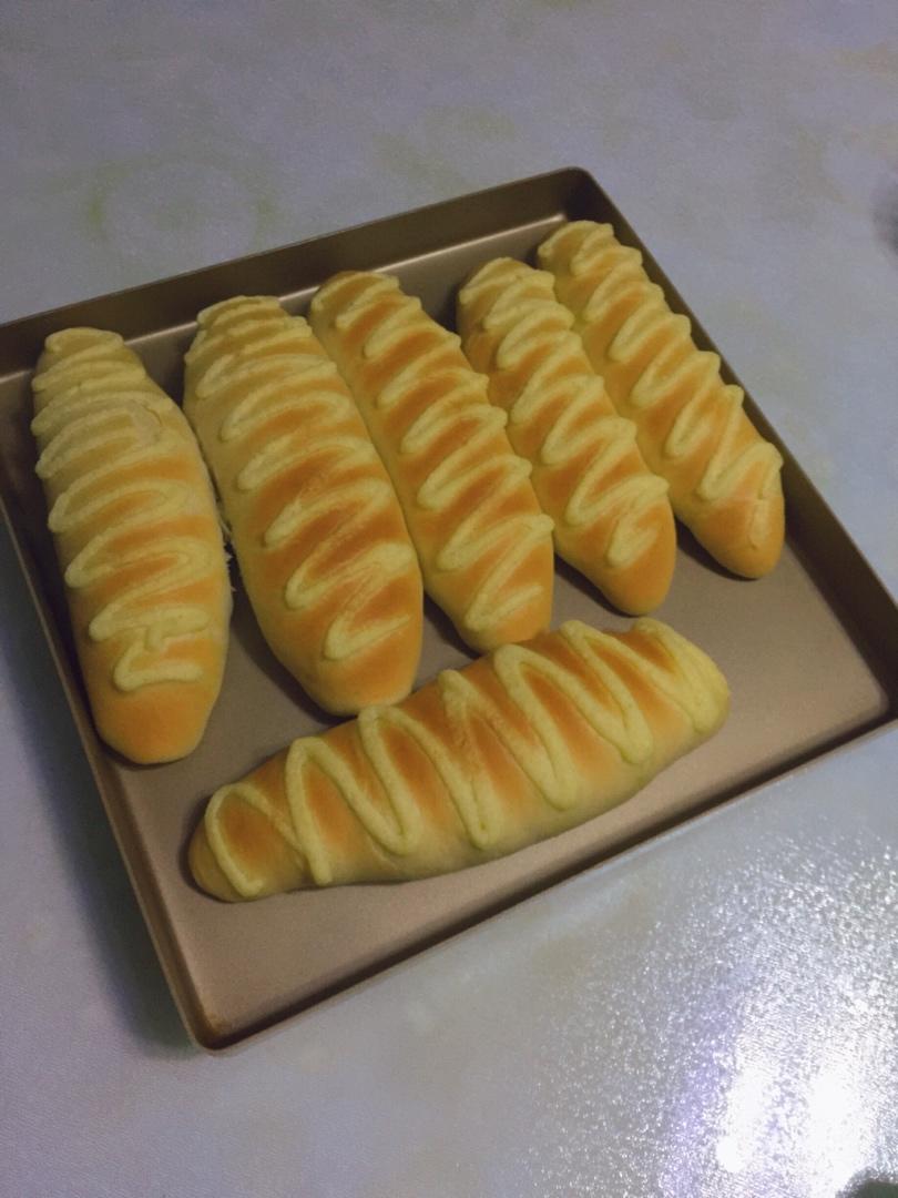 毛毛虫面包
