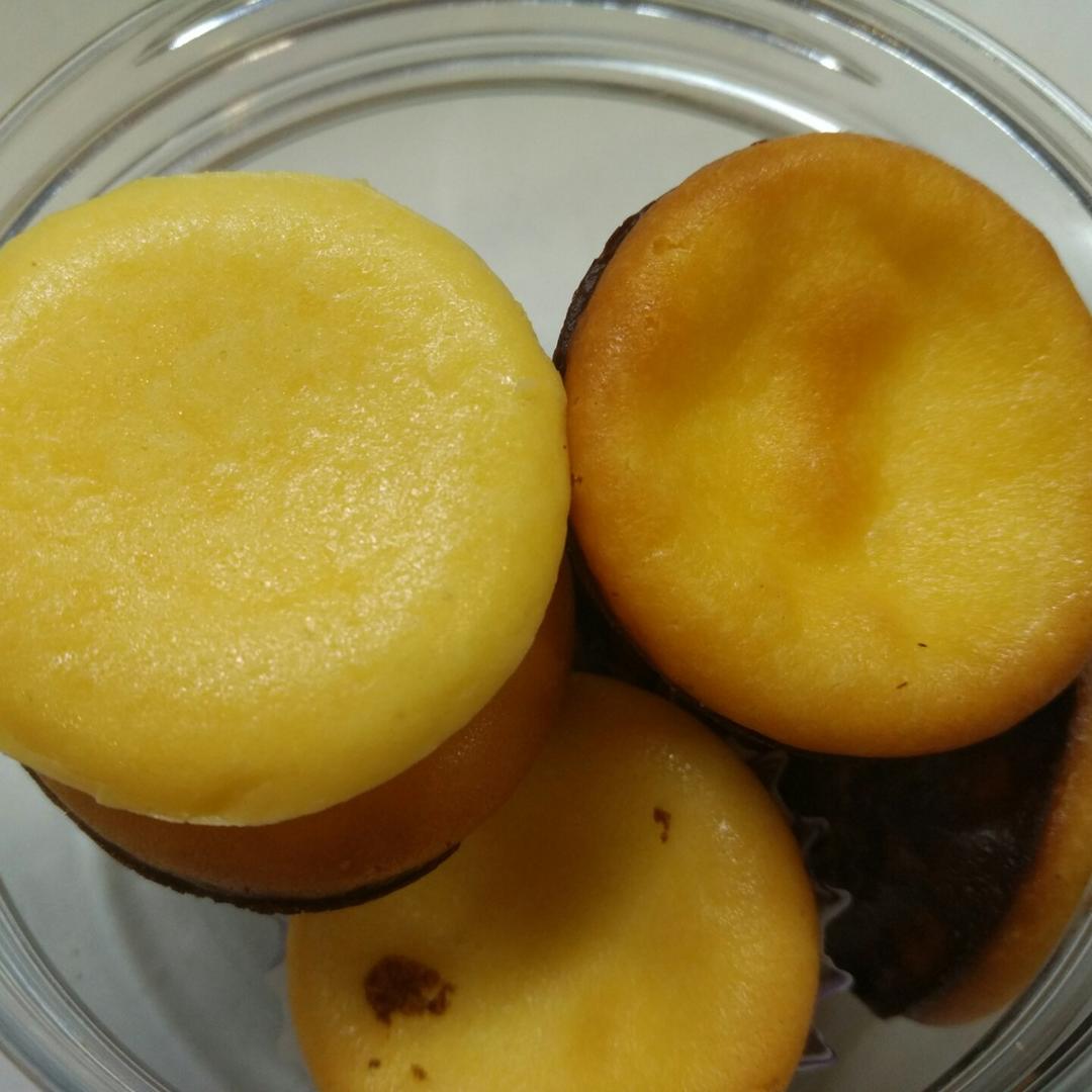 仿85度C的芝士球