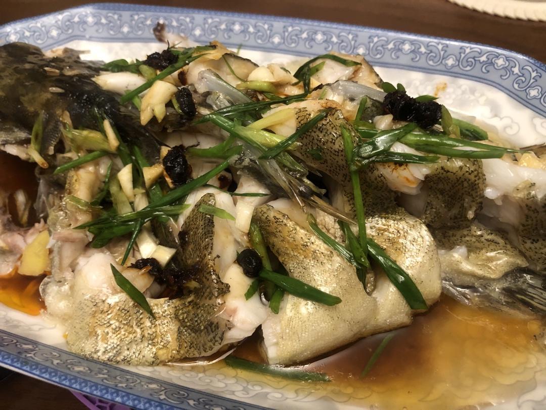 清蒸鱼（鲈鱼/多宝鱼/桂花鱼/石斑鱼……）