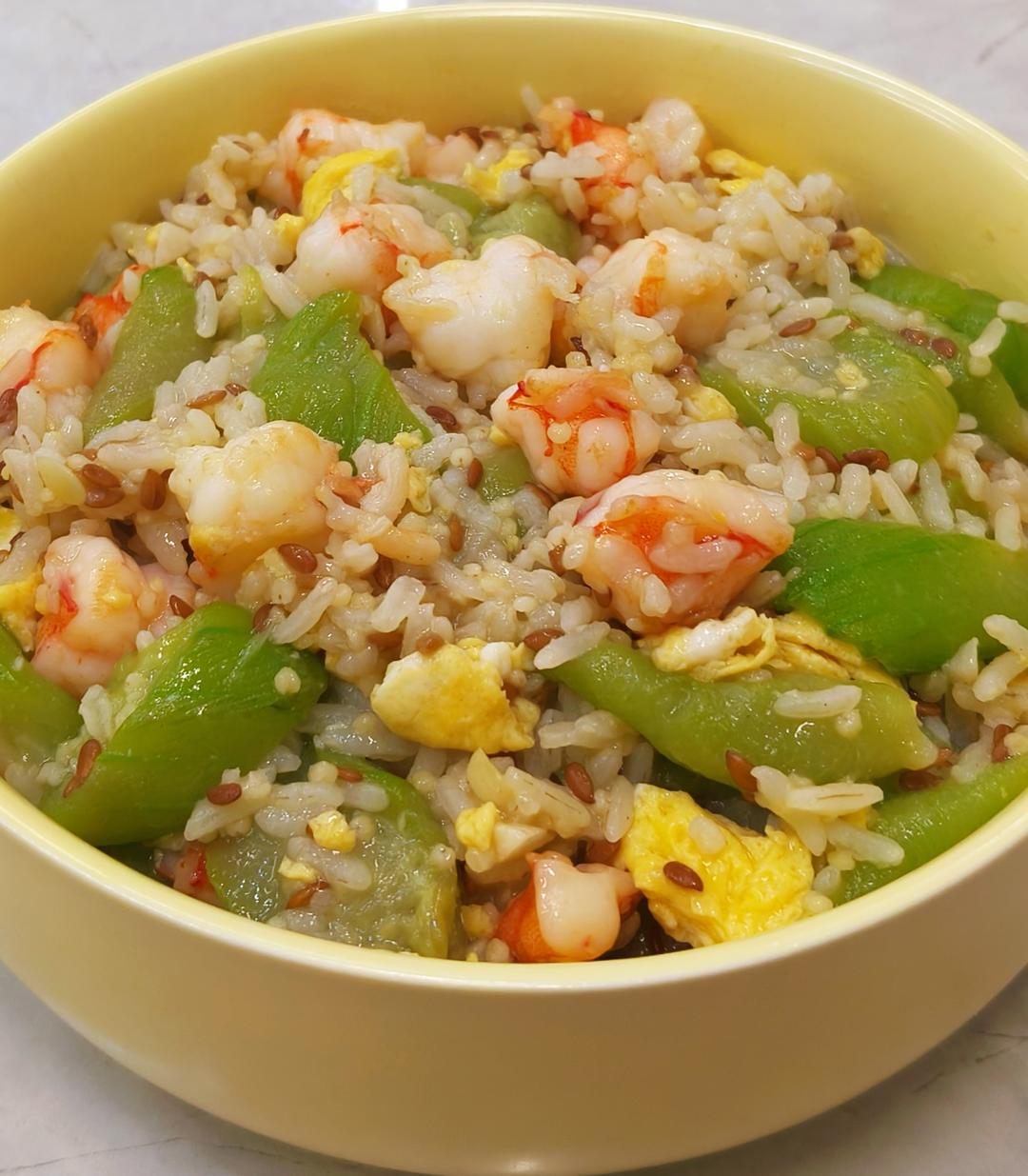 低卡丝瓜虾仁蛋炒饭