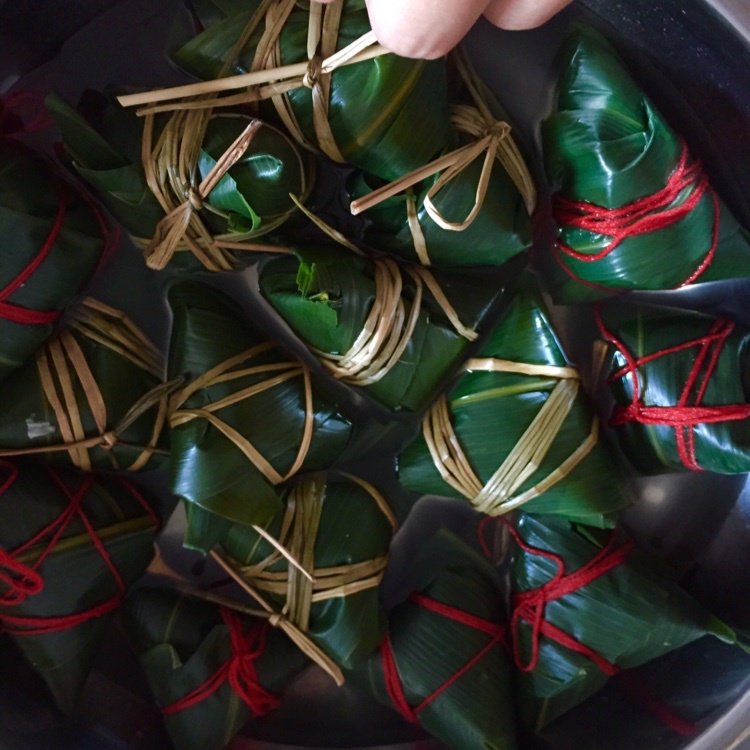 创食计 - 粽子配芥菜咸蛋汤