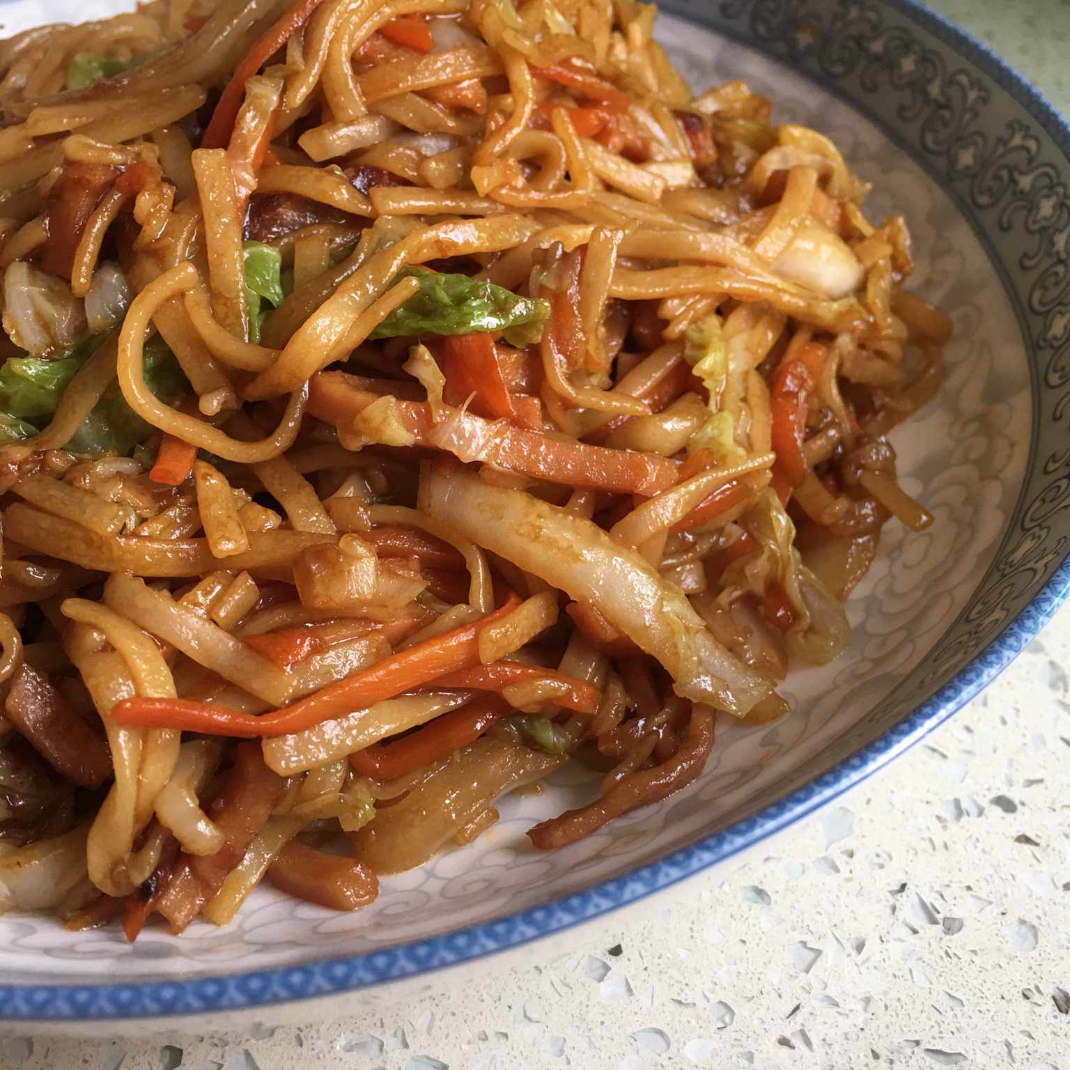 三丝炒面：炒面如何不粘锅