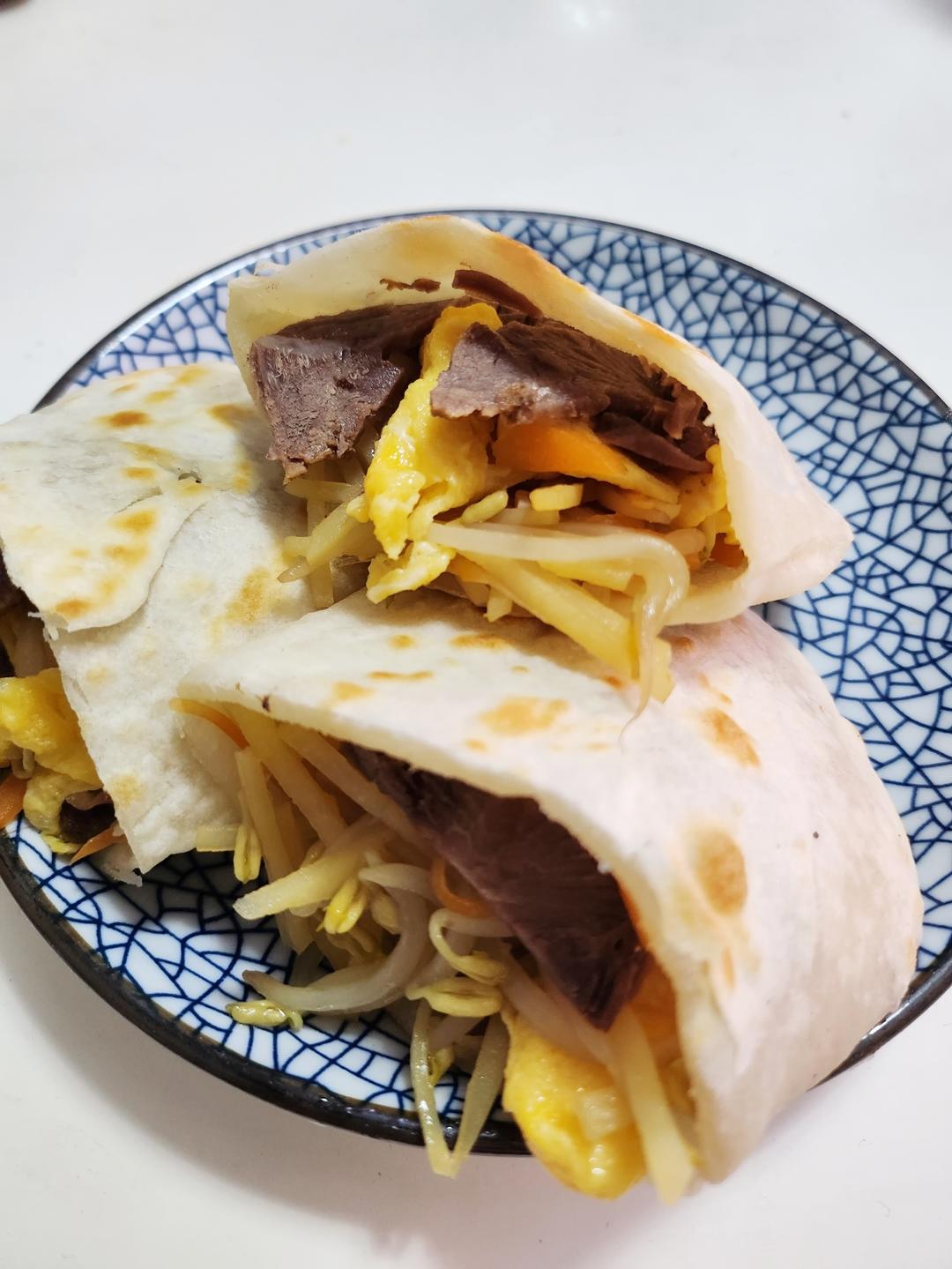 半烫面的口袋饼｜装啥都好吃