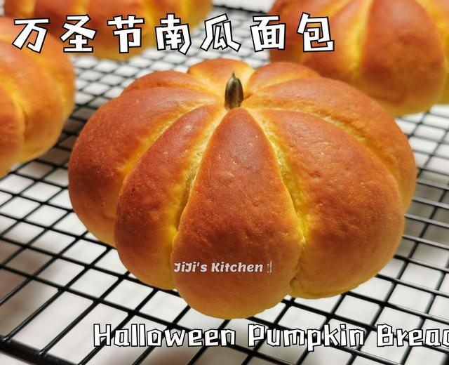 万圣节南瓜造型的南瓜面包。
不用模具 松软香甜 造型逼真的做法
