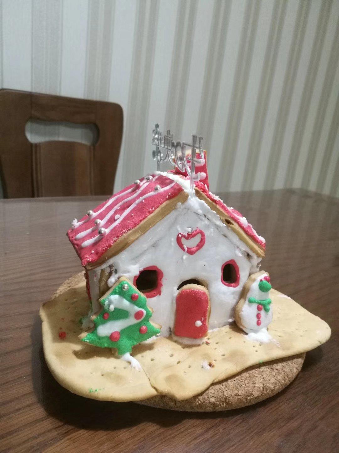 超可爱的圣诞节姜饼屋制作