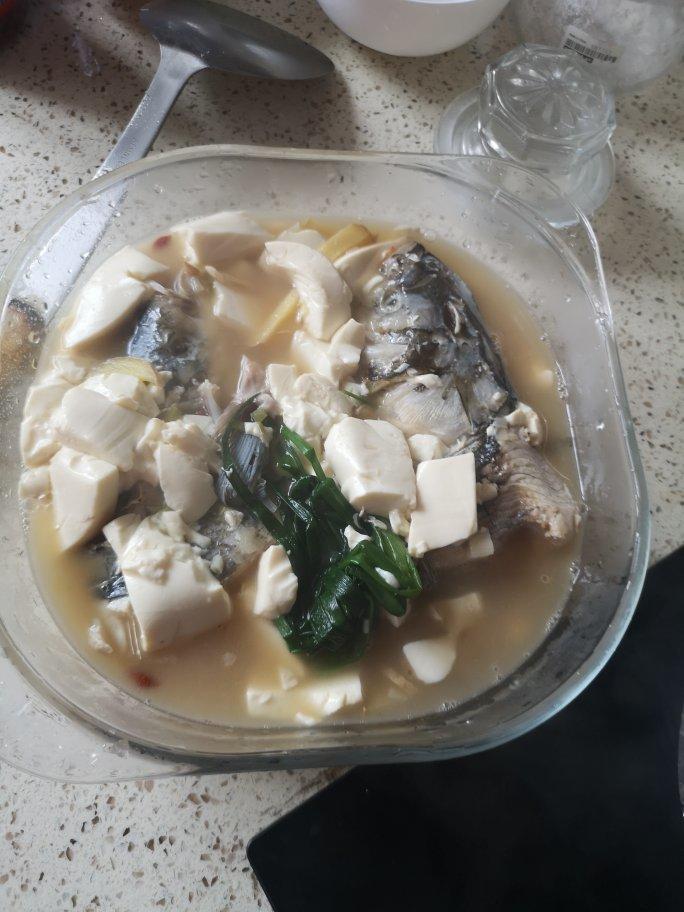 鱼头豆腐汤