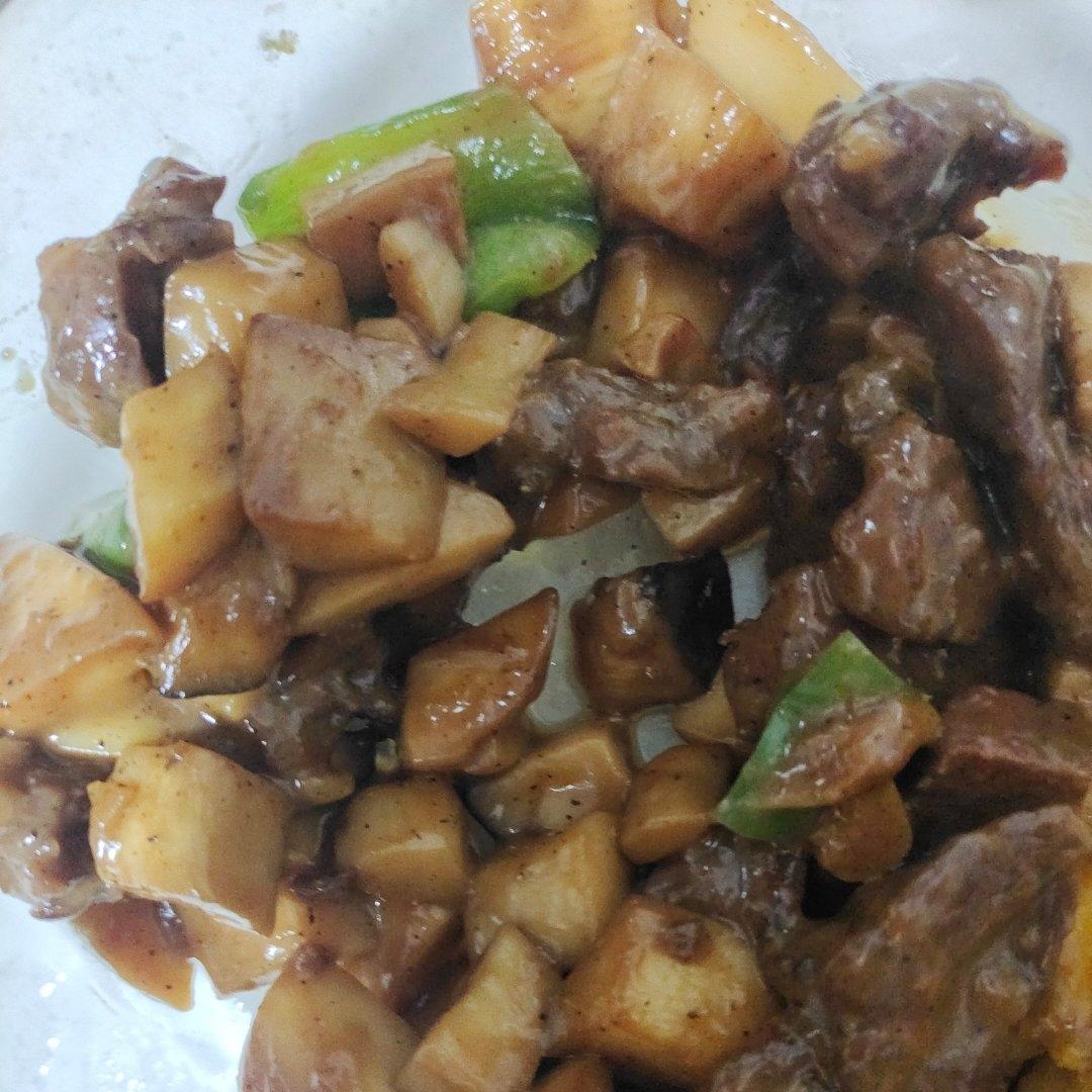 家常菜~杏鲍菇烧牛肉粒