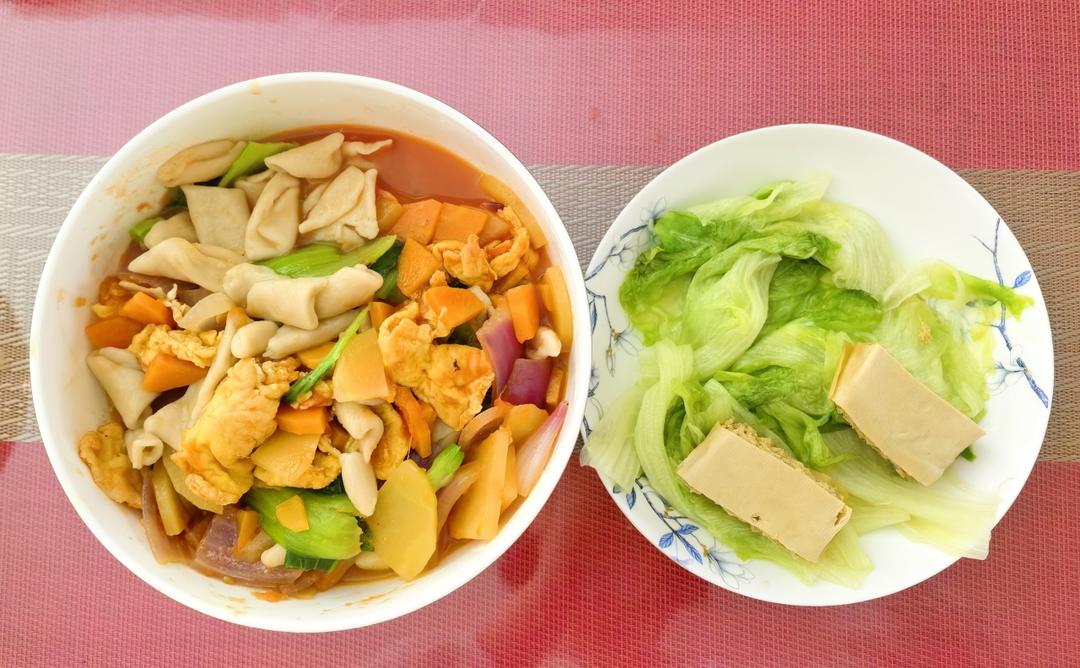这碗烩麻食陕西餐馆绝对没有的味道