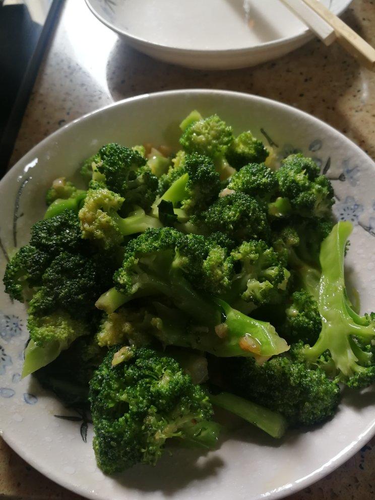 蚝油蒜蓉西兰花