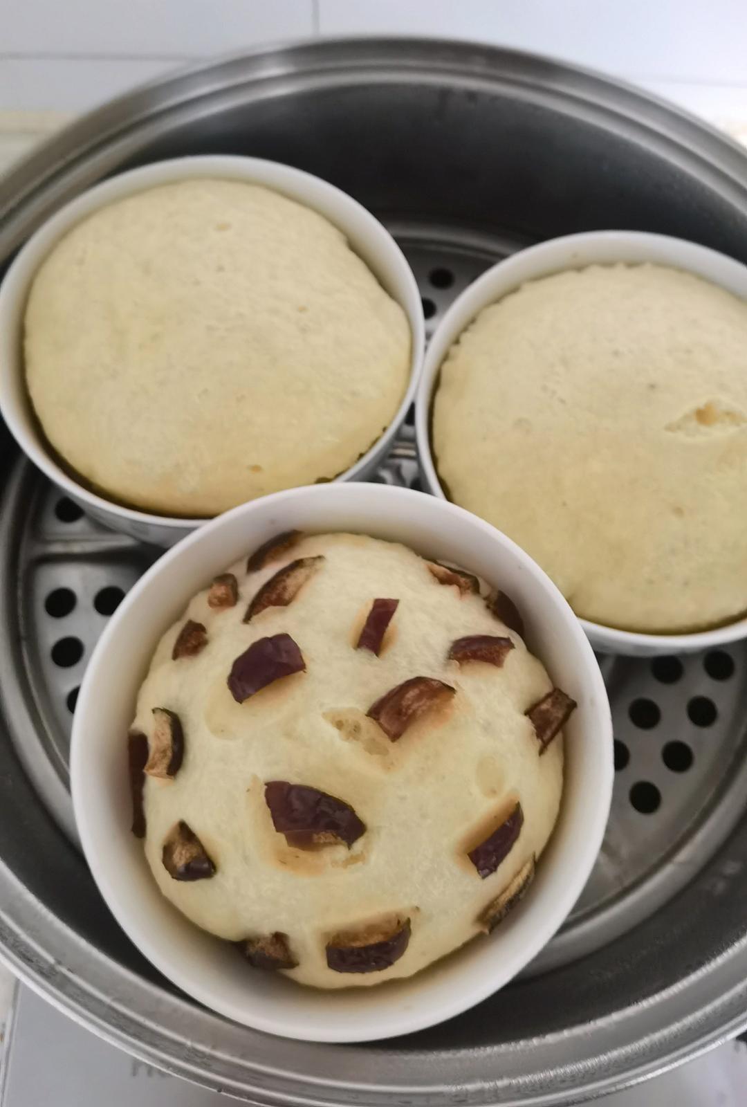 两个鸡蛋一碗面 全程手不粘面 轻松搞定小碗蒸发糕 蓬松煊软 比面包好吃