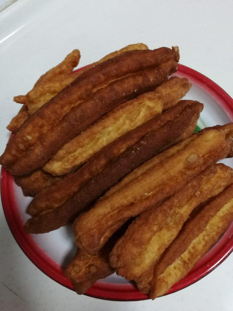 自制无泡打粉油条