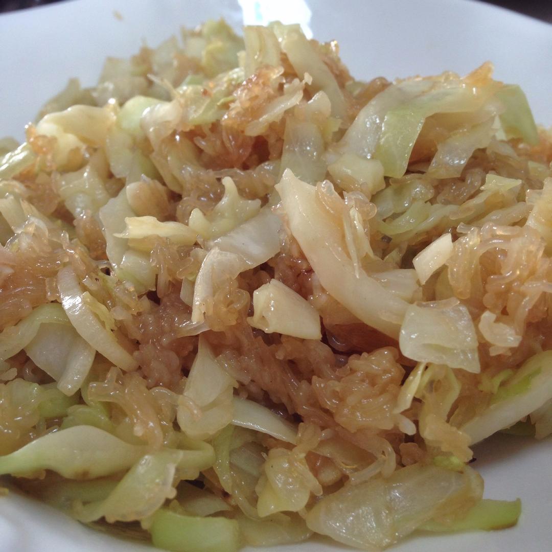 卷心菜炒粉丝 Glass noodles with Cabbage