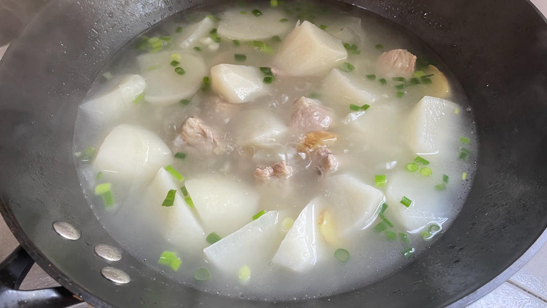 萝卜炖排骨-秋冬懒人汤