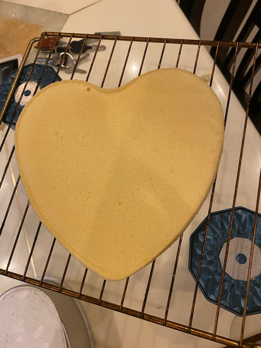 八寸心形戚风蛋糕做法