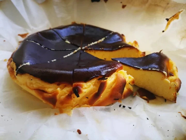 正宗巴斯克烧焦芝士蛋糕 Original Basque Burnt Cheesecake