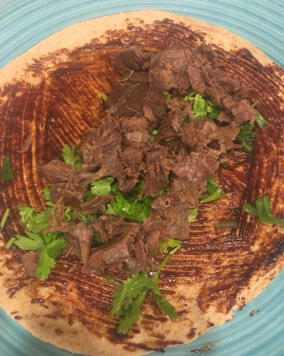 牛肉卷饼（自制卤牛肉）
