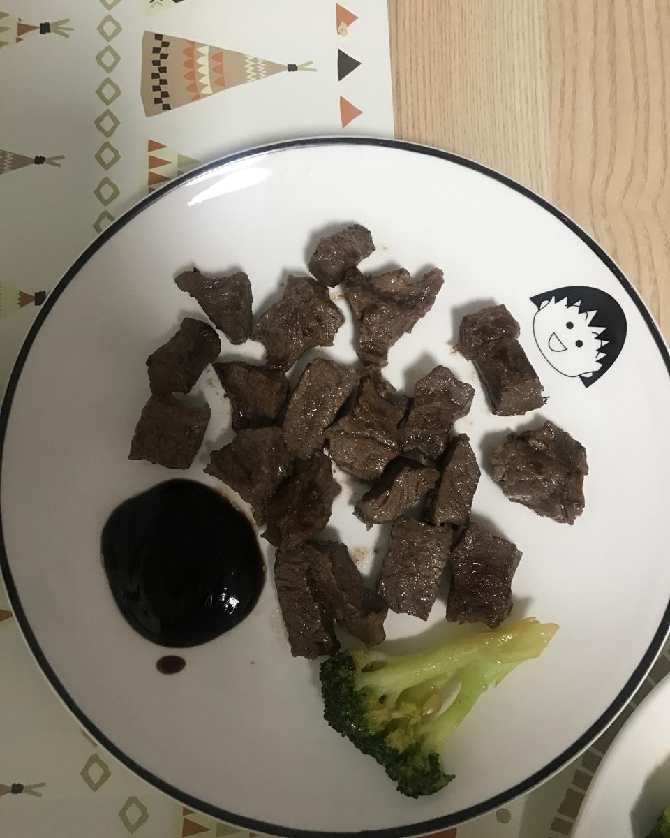居家做法煎和牛肉粒