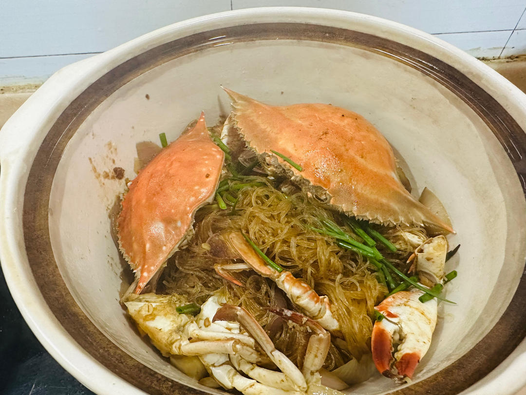梭子蟹粉丝煲
