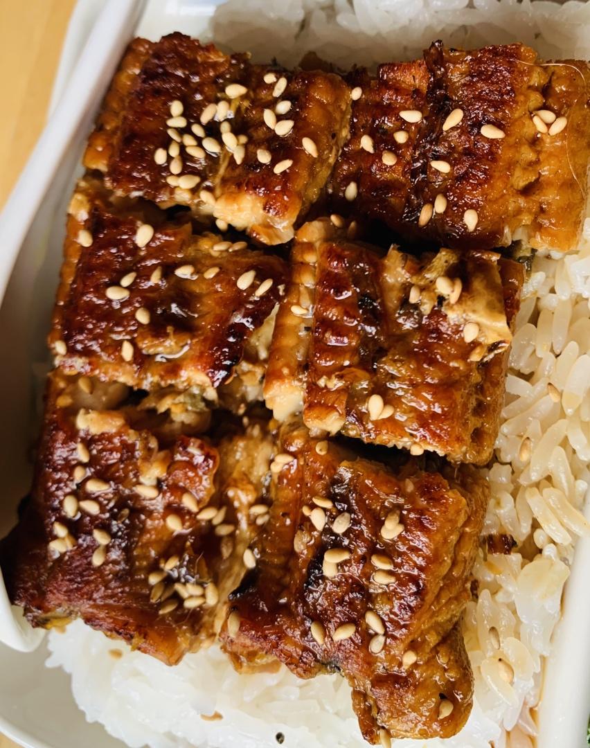 陆记私房菜做的蒲烧鳗鱼饭