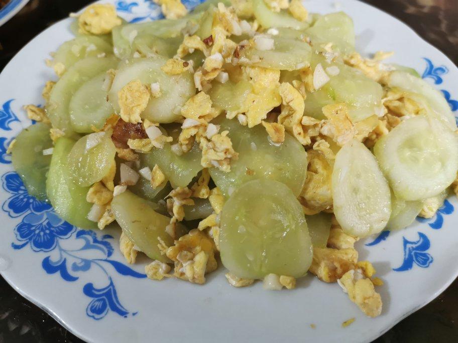 黄瓜炒鸡蛋