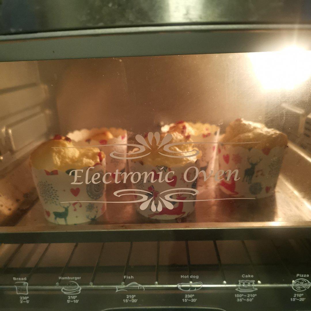 马芬杯宝宝辅食版入口即化（无油无盐无糖）