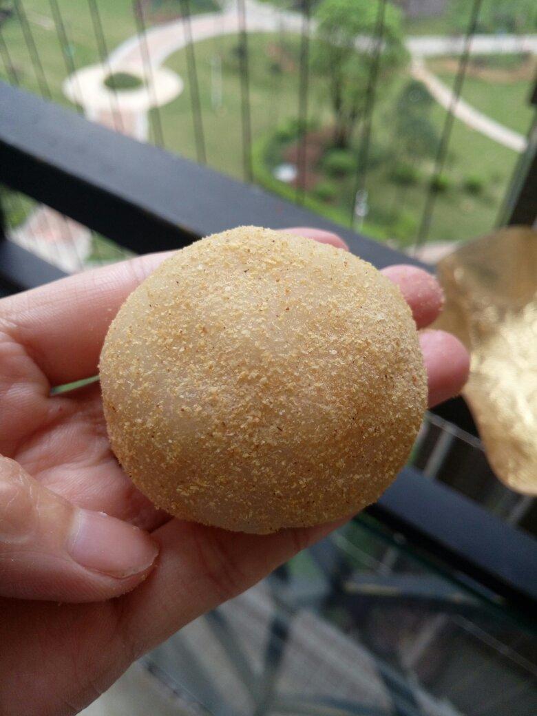 妈妈的最爱--花生芝麻糯米糍凉糕（附带烤花生做法）
