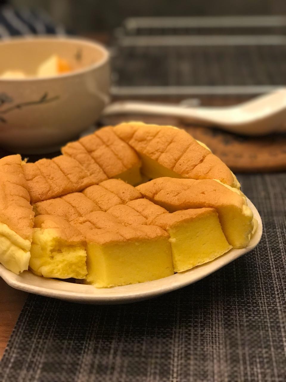 开心1981做的娃娃头生日蛋糕