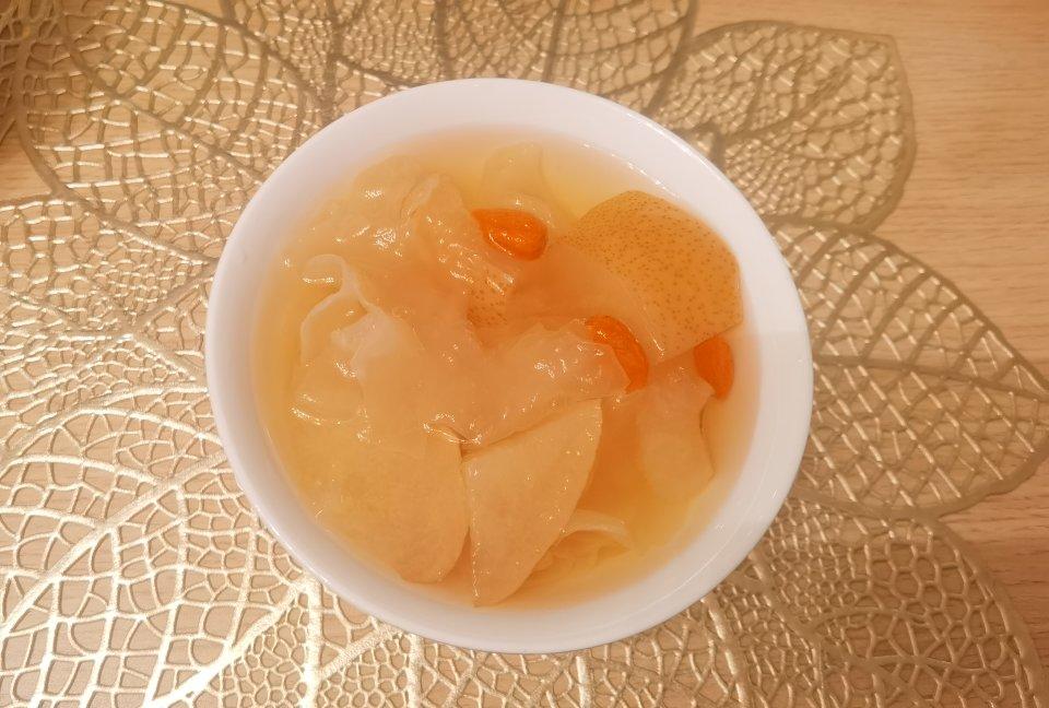 红枣枸杞银耳羹（20分钟出胶）
