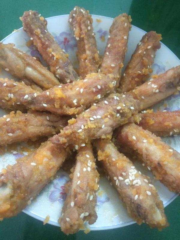 金沙鸡翅【咸蛋黄焗鸡翅】
