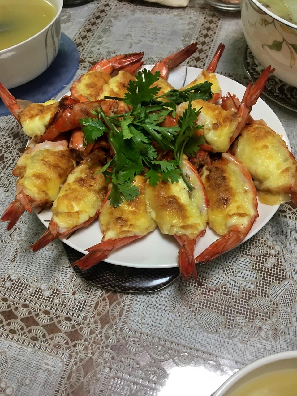 芝士沙拉酱焗大虾