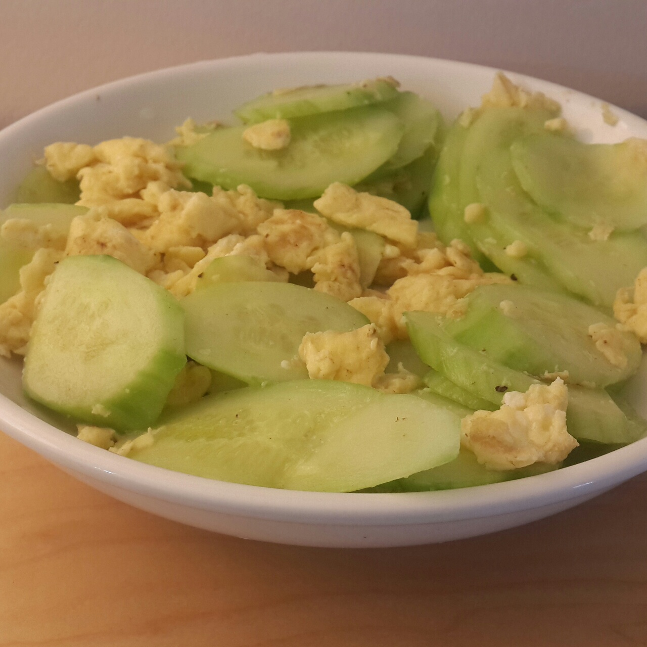 黄瓜木耳炒鸡蛋