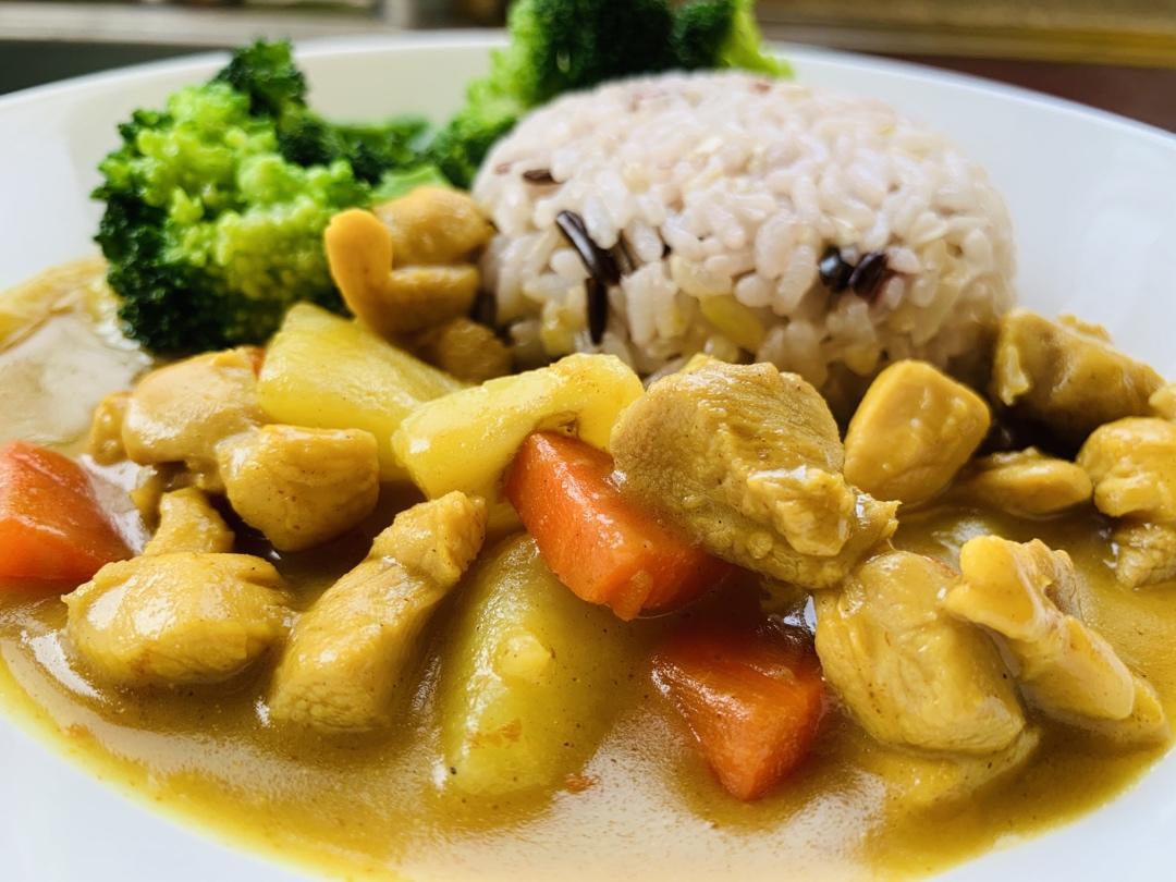 零失败日式咖喱鸡肉饭！！最正宗日本家庭做法！简单又好吃！