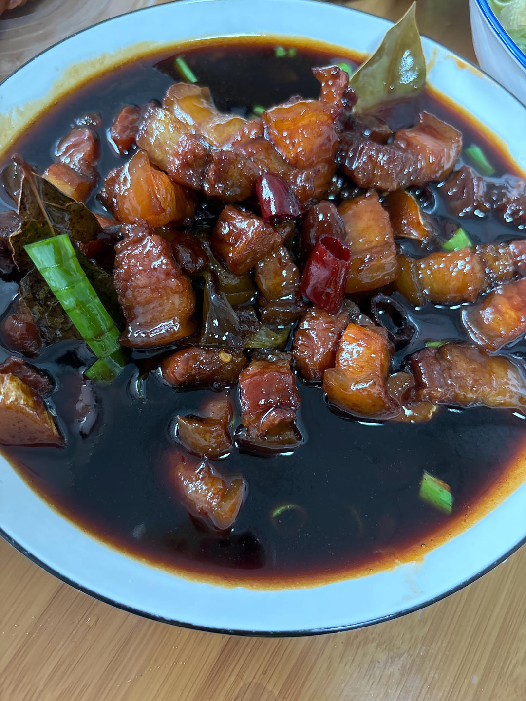 不焯水不放油的家常红烧肉
