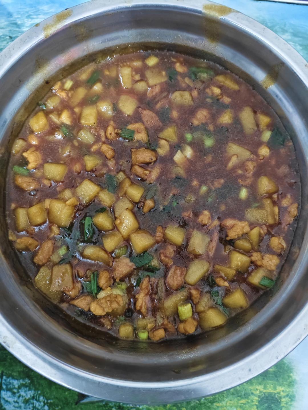 超级下饭肉沫土豆