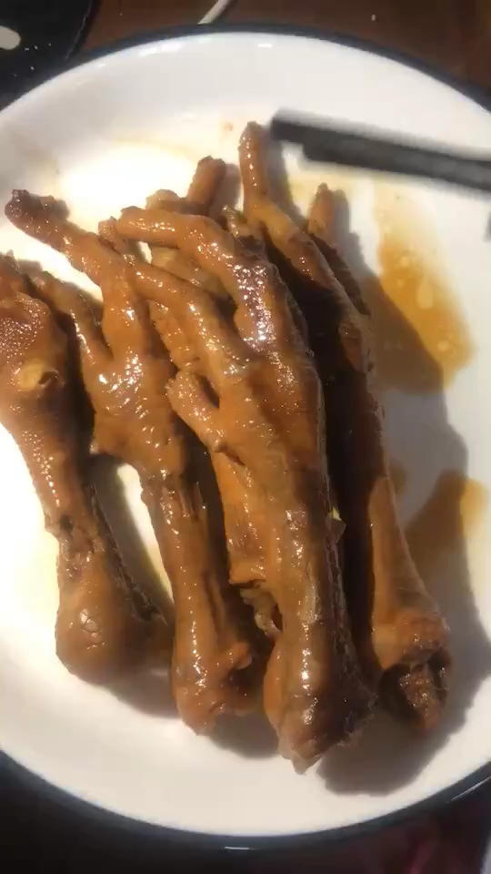 秘制红烧鸡爪