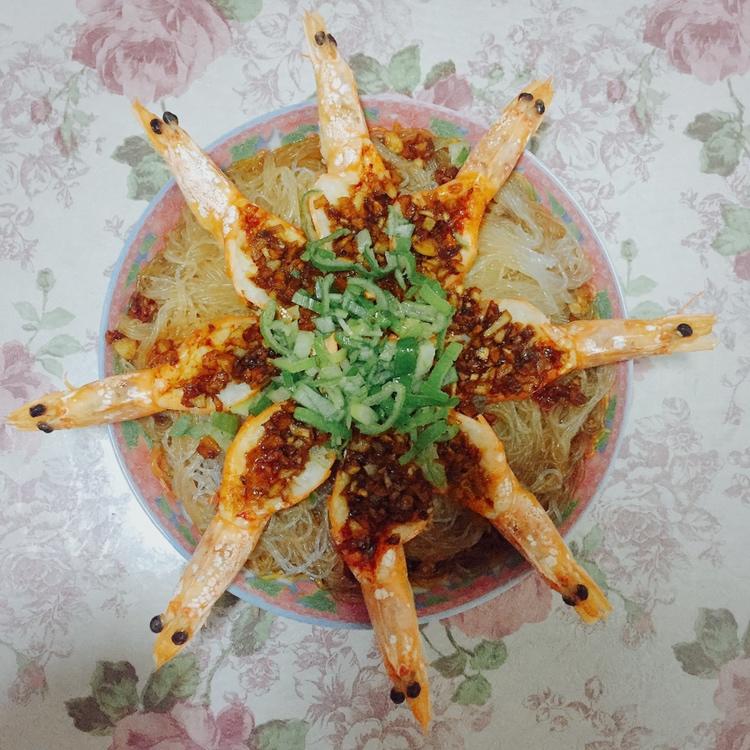 蒜蓉粉丝蒸虾